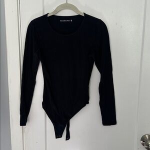 Abercrombie & Fitch Classic Black Top